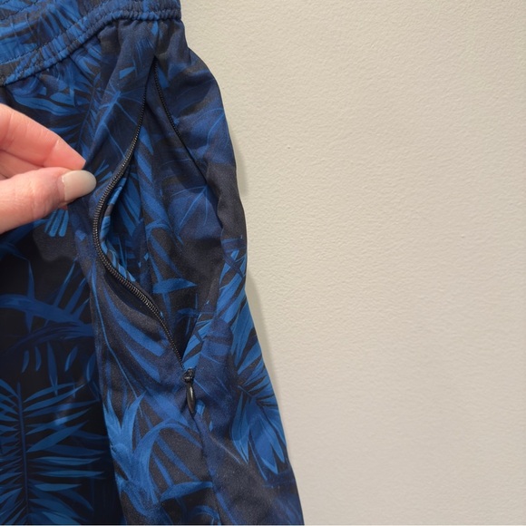 BRISIRA Tropical Blue and Black Trunks Size 34 - Picture 4 of 7